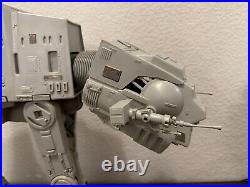 Vintage 1981 Star Wars AT-AT Walker Kenner Products Cincinnati Ohio Toy No 38810