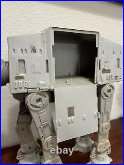 Vintage 1981 Star Wars AT-AT Walker Kenner Products Cincinnati Ohio Toy No 38810