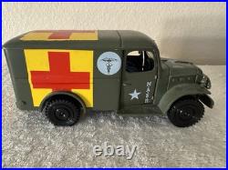 Vintage 1981 Tristar MASH 4077th Ambulance + 4077th Signpost Display
