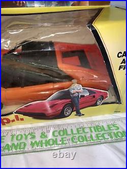 Vintage 1982 MAGNUM PI Ferrari & Figure LJN Toys, LTD Rare TOM SELLECK TV Nice