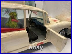 Vintage 1984 Kenner Ecto1 Real Ghostbusters Vehicle Car Lot W Figures Colombia