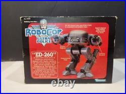 Vintage 1988 Kenner ROBOCOP & The Ultra Police ED-260 Robot Figure SEALED