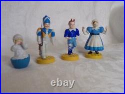 Vintage 1988 Presents Wizard of Oz 17 Munchkin Toy Figures (PVC MGM Turner)