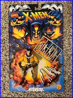 Vintage 1990's Toy Biz Marvel X-Men Action Figure Lot of 16