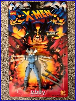 Vintage 1990's Toy Biz Marvel X-Men Action Figure Lot of 16