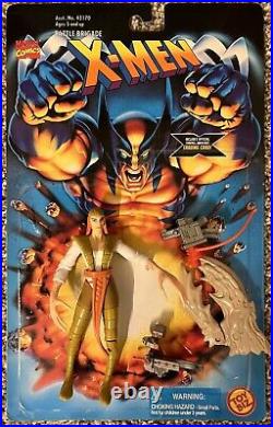 Vintage 1990's Toy Biz Marvel X-Men Action Figure Lot of 16