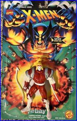 Vintage 1990's Toy Biz Marvel X-Men Action Figure Lot of 16