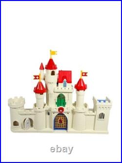 Vintage 1992 Spectra Royal Palace Castle Playset with Figures Horses Carriage Box Vintage 1992 Spectra Royal Palace Castle Playset with Figures Horses Carriage Box