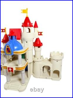 Vintage 1992 Spectra Royal Palace Castle Playset with Figures Horses Carriage Box