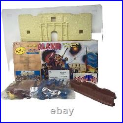 Vintage 1994 BMC Toys Authentic Alamo Action Figures And Playset New Open Box