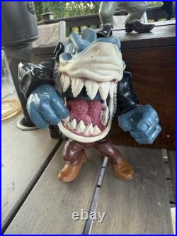 Vintage 1994 Street Sharks Sharkruiser 4x4 Vehicle &5 Street Shark Figures Lot