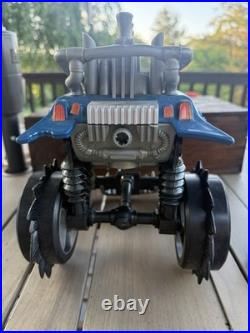 Vintage 1994 Street Sharks Sharkruiser 4x4 Vehicle &5 Street Shark Figures Lot