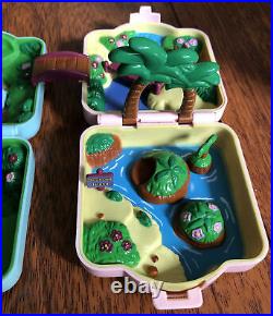 Vintage 1997 Tomy Nintendo Pokemon Polly Pocket Play toy Lot Of 3 With Figures