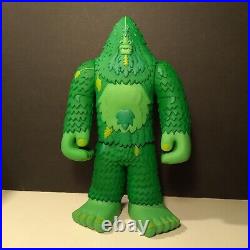 Vintage 2004 Strangeco 12 Green Vinyl Bigfoot One Art Toy Figure kaws graffiti