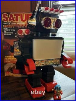 Vintage 80s Kamco Saturn 13 Giant Walking Robot Toy Complete With Box