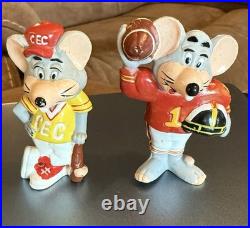 Vintage 80s ShowBiz Chuck E Cheese Lot 4 Figures & 1 Working Wind Up Toy