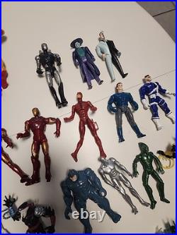 Vintage 90's Toy Biz Marvel Avengers X-Men 77 Action Figures Lot Loose Spiderman
