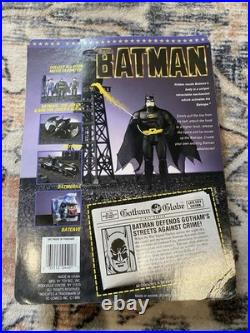 Vintage Action Figure Bundle 1989 Batman 1990 Bruce Wayne 1991 Venom Squirts Vintage Action Figure Bundle 1989 Batman 1990 Bruce Wayne 1991 Venom Squirts