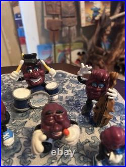 Vintage California Rasins Lot Of 10 Rare Bannana Broccoli & Rudy Bagaman