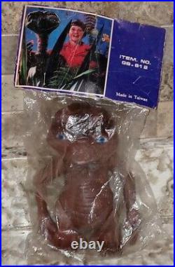 Vintage E. T. 6 Vinyl Figure MADE IN TAIWAN 1980's RARE NEW Old Stock Sealed