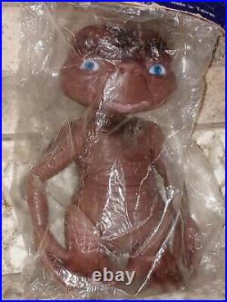 Vintage E. T. 6 Vinyl Figure MADE IN TAIWAN 1980's RARE NEW Old Stock Sealed