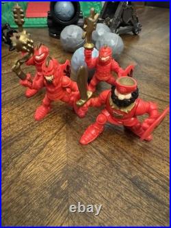 Vintage Fischer Price Great Adventures Castle RED Label Play Set Lot 11 Figures