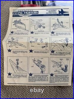 Vintage Hasbro Flying Fighters F/A-18 Hornet Fighting Falcon Jet 1989 80's Toy