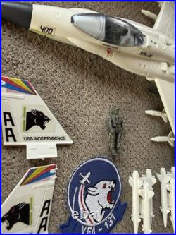 Vintage Hasbro Flying Fighters F/A-18 Hornet Fighting Falcon Jet 1989 80's Toy