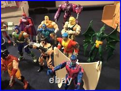 Vintage Huge Lot 25 Marvel Action Figures Toy Biz 1990s X-MEN Withsome Weapons F60