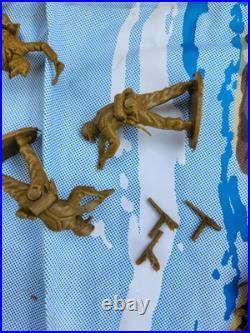 Vintage Invasion of Anzio Military Action Playset 157 Pieces. Nearly complete