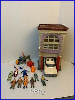Vintage Kenner Ghostbusters Toy lot Firer station Ecto-1 Figures USED