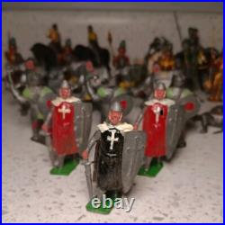 Vintage Lead Toy Knight England Johillco Charbens Lot Of 24 Figures