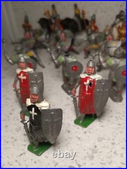 Vintage Lead Toy Knight England Johillco Charbens Lot Of 24 Figures