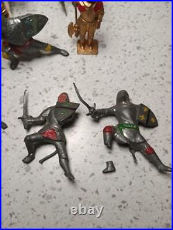 Vintage Lead Toy Knight England Johillco Charbens Lot Of 24 Figures