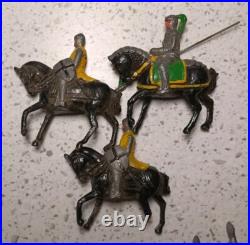 Vintage Lead Toy Knight England Johillco Charbens Lot Of 24 Figures