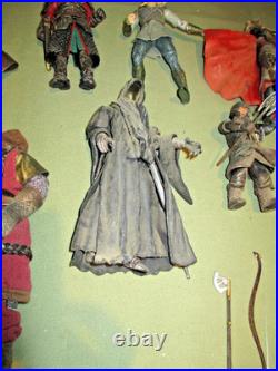 Vintage Lord Of The Rings Action Figure Lot of 12 + Weaponry & Accessories