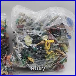 Vintage Lot Of 100+ Miniature Army Toy Figures Indians, Cowboys, Army. 122 Vintage Lot Of 100+ Miniature Army Toy Figures Indians, Cowboys, Army. 122