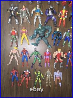 Vintage MARVEL TOY BIZ X-MEN ACTION FIGURES -WOLVERINE-90S