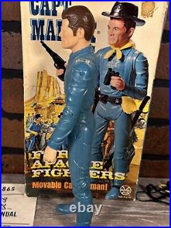 Vintage Marx 1865 Capt. Maddox Fort Apache Fighters Figure-box/accessories