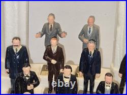 Vintage Marx 36 Labeled US President Figurines Set with Stand & Pillars Complete