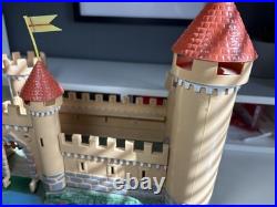 Vintage Marx Knights and Castle Vintage Playset Figure Lot Rare