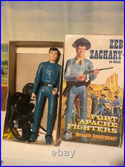 Vintage Marx Zeb Zachary Action figure complete in box Fort Apache Fighters