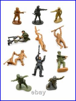Vintage Medieval Castle Diorama 68 Metal Toy Soldiers Cavalry Military Army Lot