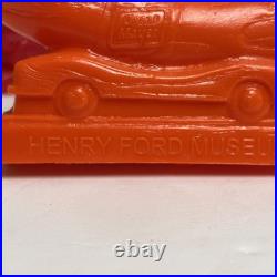 Vintage Mold-A-Rama Plastic Toy Lot of 10 Collection Variety Of Molded Lot (t)