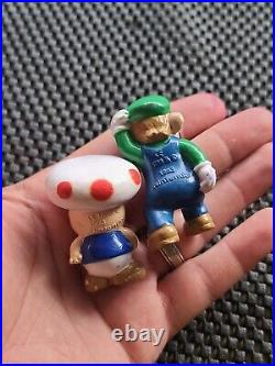 Vintage Nintendo Super Mario World Figure UK Christmas Cracker rare SNES N64