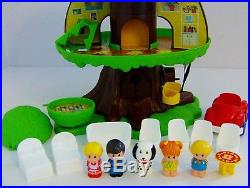 Vintage Palitoy Tree House With Family Figures & Furniture Accessories