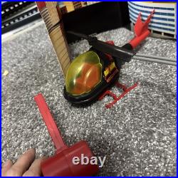 Vintage Remco CSF Batman Batcopter battery operated playset Paper Figures Box