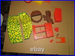 Vintage Remco Elly & Andy Mouse Treehouse and House with Figures and Accessories