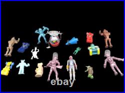 Vintage Space Toy Lot Boba Fett Yoda Archer E. T. Robots Space-Men