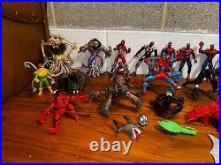 Vintage Spider-Man Toy biz Lot (35) Carnage Morbious Venom Accessories 1990's